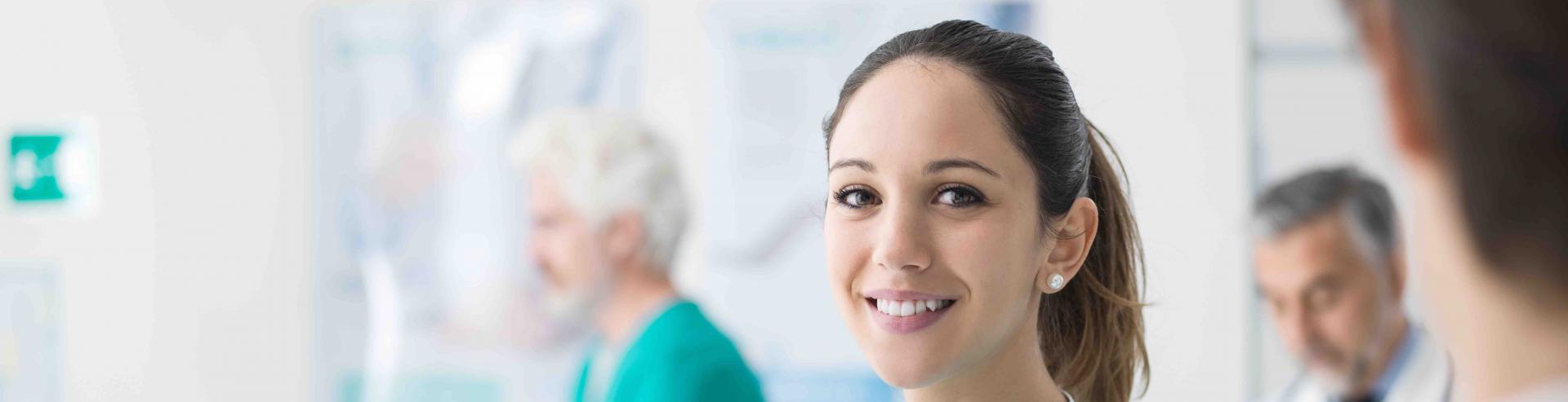 Aide financière pour les stagiaires en 3e année de soins infirmiers